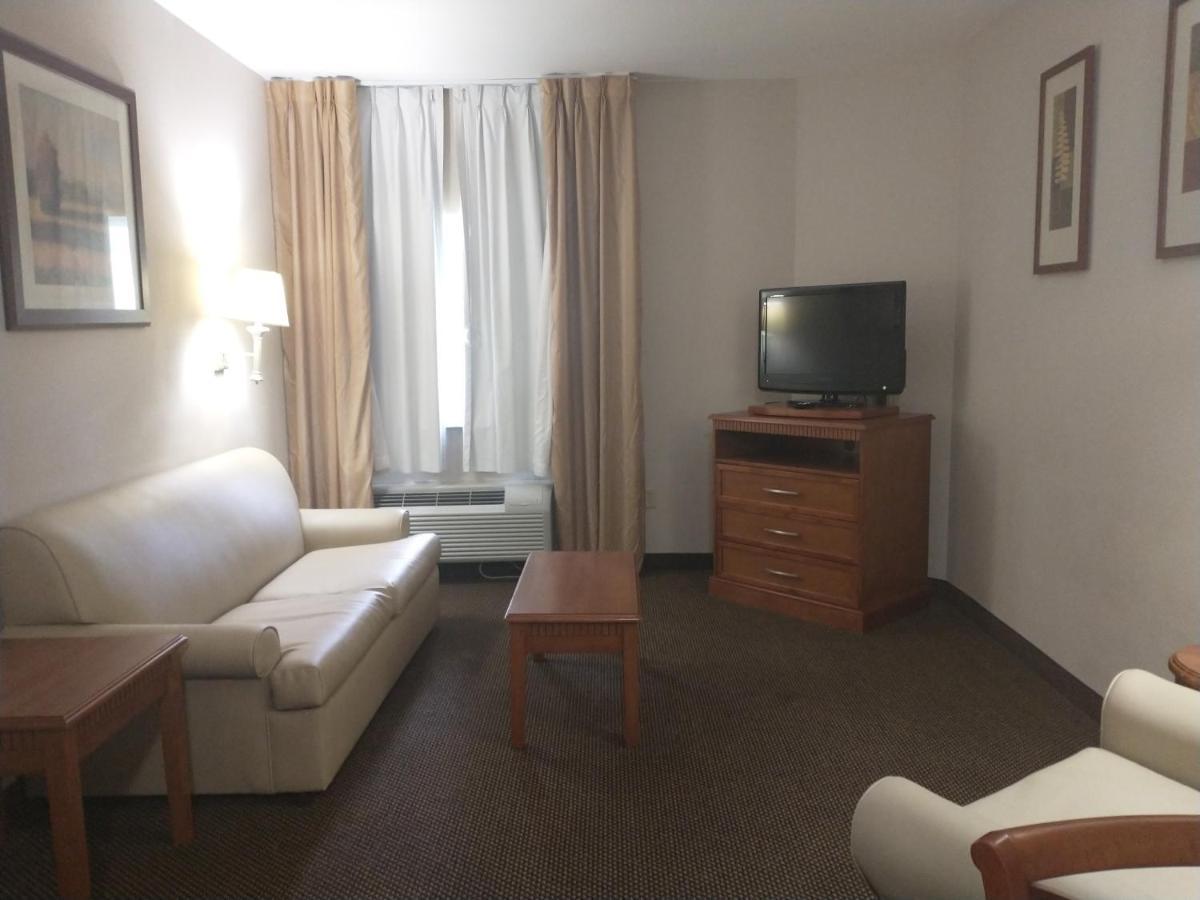 แคนเดิ้ลวูด เดนแฮม สปริงส์ Hotel เดนแนมสปริงส์ ภายนอก รูปภาพ