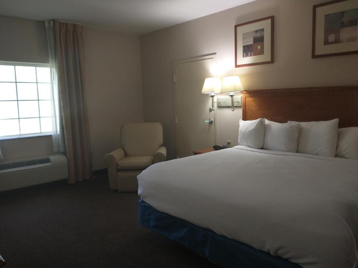 แคนเดิ้ลวูด เดนแฮม สปริงส์ Hotel เดนแนมสปริงส์ ภายนอก รูปภาพ