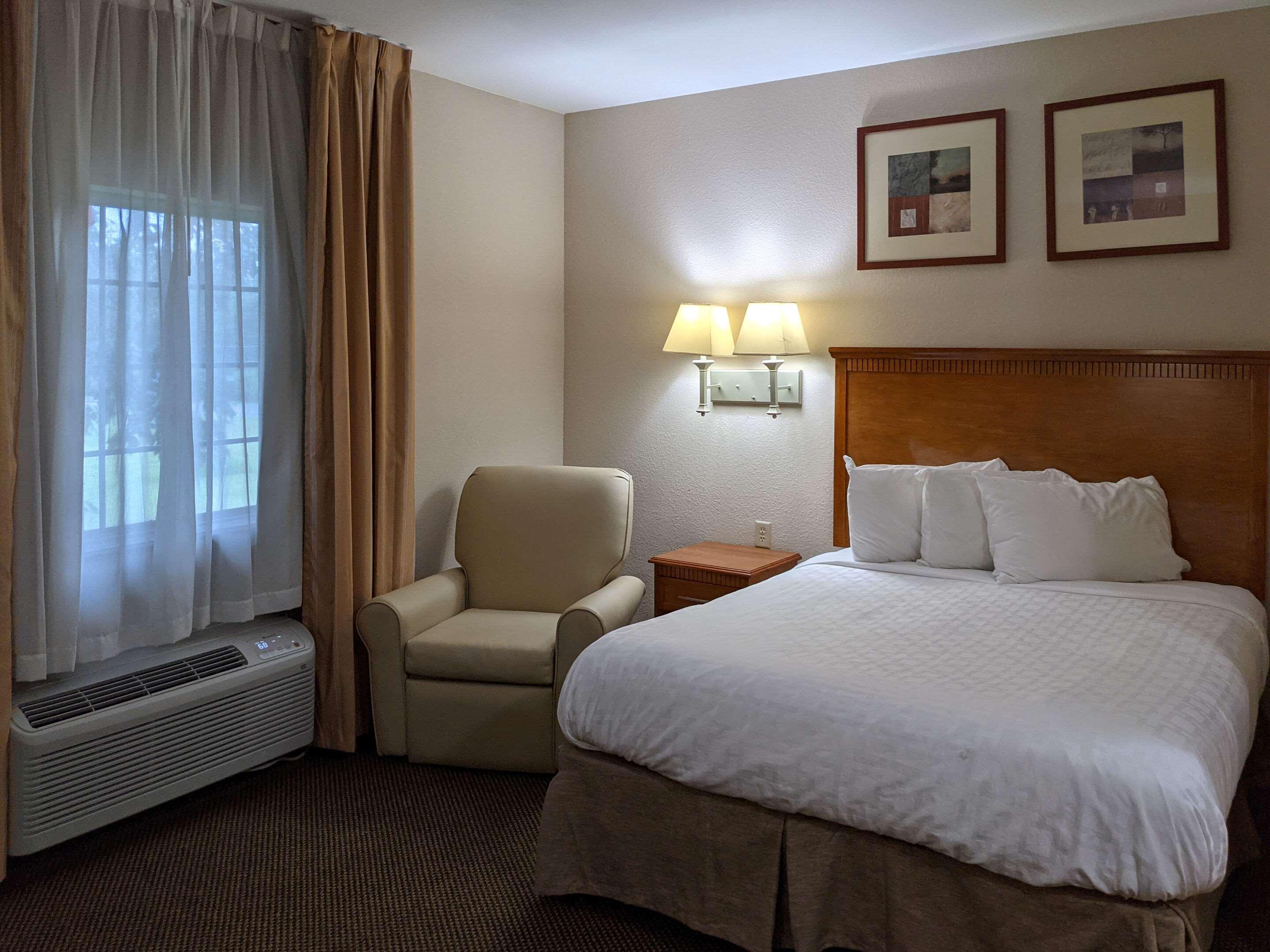 แคนเดิ้ลวูด เดนแฮม สปริงส์ Hotel เดนแนมสปริงส์ ภายนอก รูปภาพ