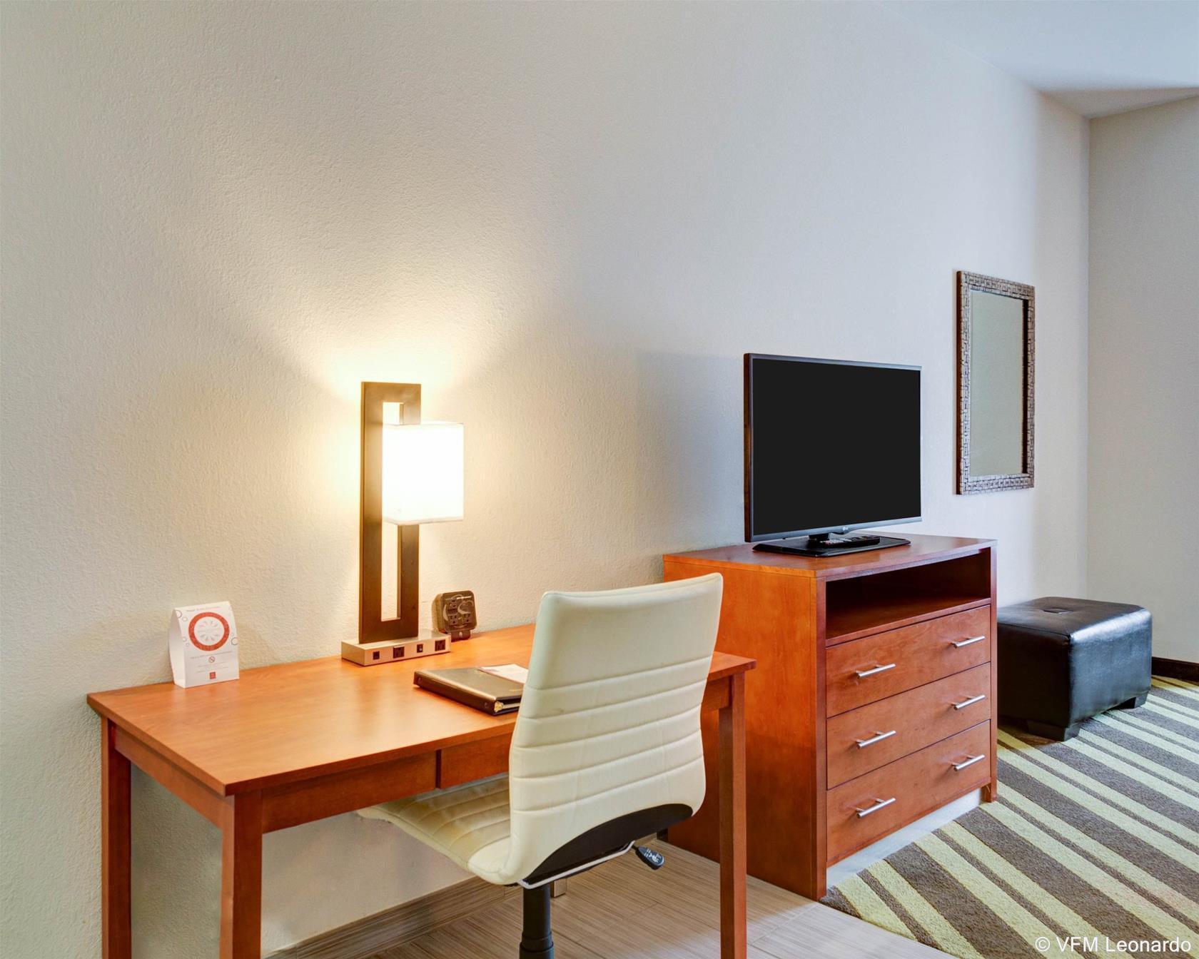 แคนเดิ้ลวูด เดนแฮม สปริงส์ Hotel เดนแนมสปริงส์ ภายนอก รูปภาพ